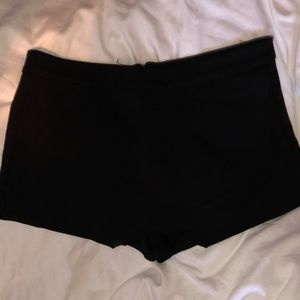 Envelope skort